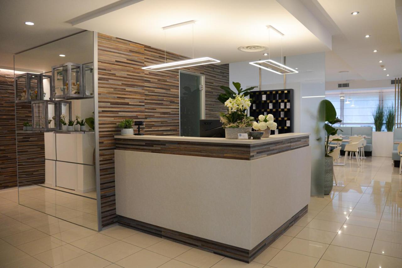 ביביונה Hotel Renania מראה חיצוני תמונה